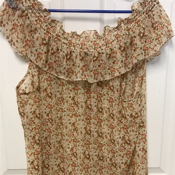 Old Navy Floral Top XXL - Picture 3 of 5